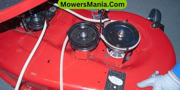 How to change a drive belt on a lawn mower