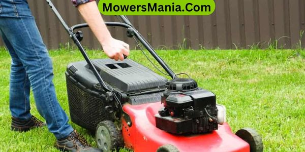 How to Start a Lawn Mower When the Hand Pull Is Stuck