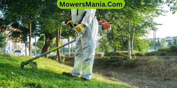 PPE to Avoid Lawn Mowing Accidents