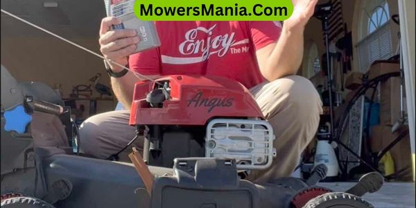 Signs Your Lawn Mower is Low on Oil