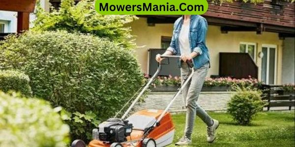 Tips for storing a lawn mower for winter