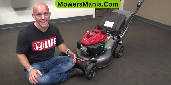 choosing between a Husqvarna mower and a Honda mower
