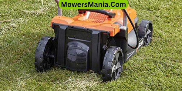 Black+Decker cordless lawn mowers offer a low maintenance operation