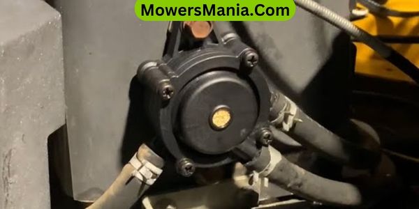 How to Replace a Lawn Mower Fuel Pump