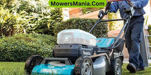 operating the Makita cordless lawn mower